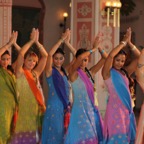 BollyDance Workout DVD - Nek Bilder 2012-08-17 12-37-14