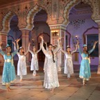 BollyDance Workout DVD - Nek Bilder 2012-08-18 16-11-56