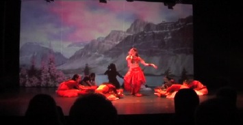 Silsila im BollyDanceCircus Show.mov